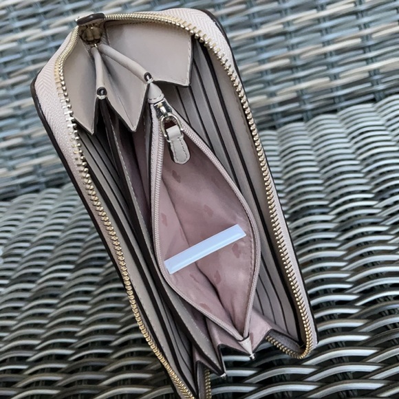 Kate Spade brynn large continental wallet - Picture 7 of 16